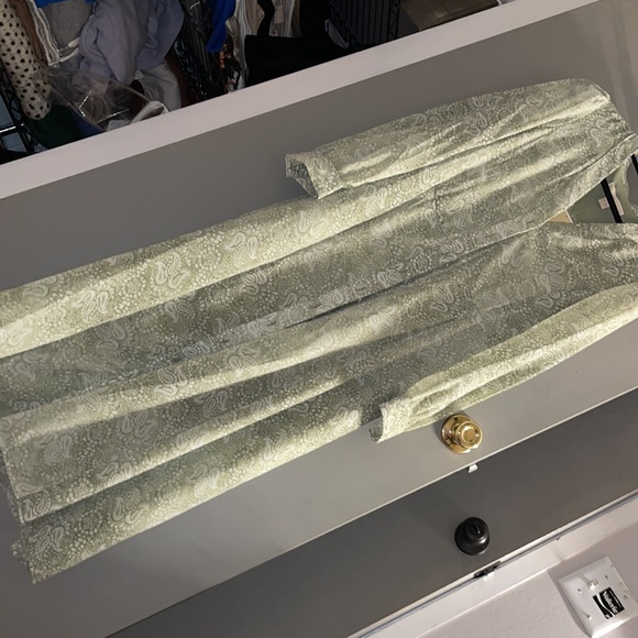 Michael Kors Green Paisley Dress - Picture 2 of 9